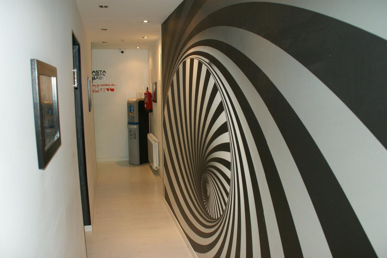 Hostal Jq Madrid 1 Екстериор снимка